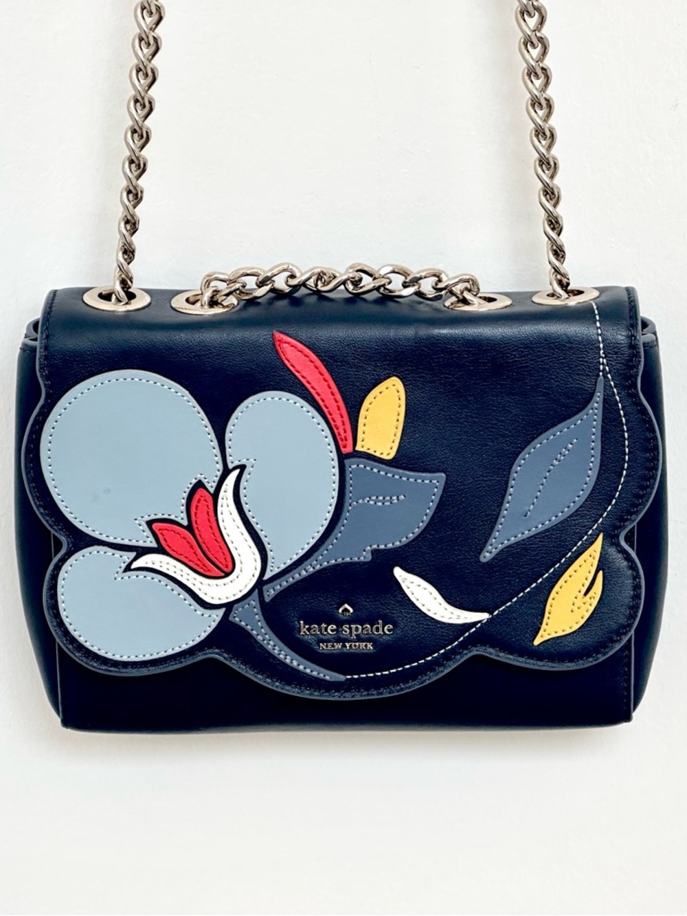 Kate Spade New York Briar Lane Floral Mini Emelyn Crossbody Bag in Navy Blue - Picture 9 of 9